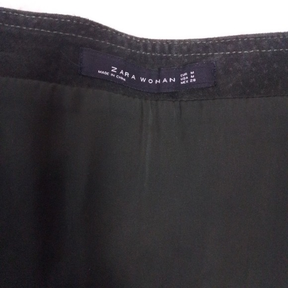 H&M Full Front Zip Leather Suede Mini Skirt Size Medium in Green *flawed* - Picture 10 of 12